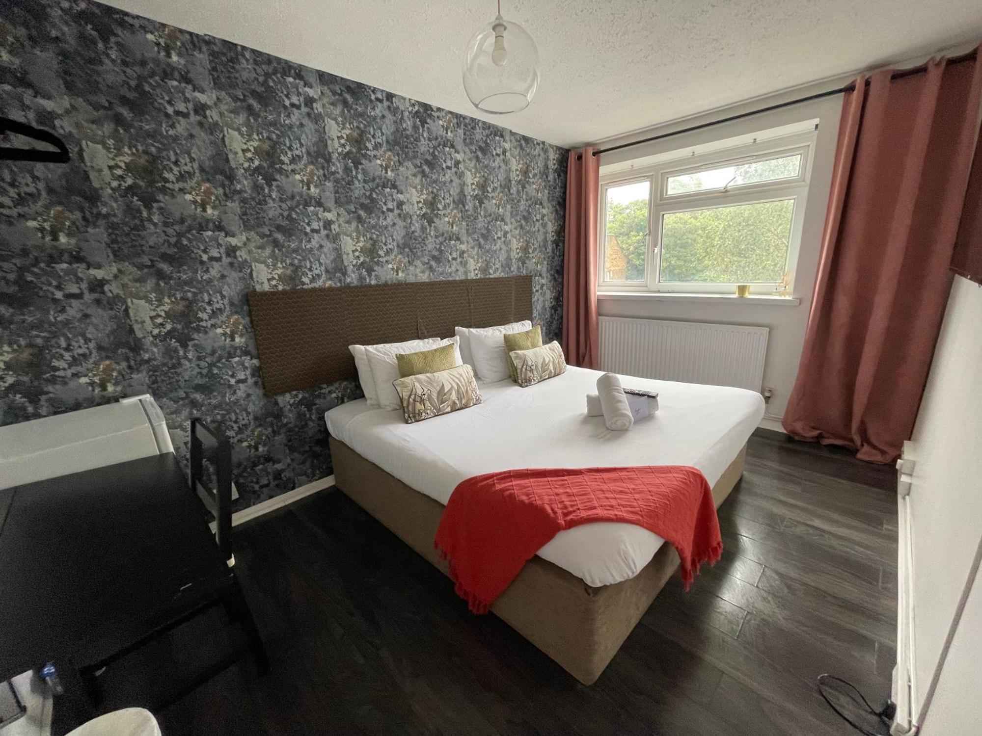Ferienwohnung R1 Superking Sized Bed & 65" Tv On The Wall In Clapham London Exterior foto